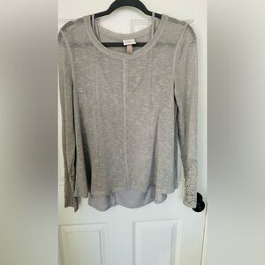 Knox Rose Heather Gray Layered Long-Sleeve Top with Lace Cuffs